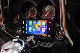 HDHU.9813SG Soundstream Headunit Harley Davidson Street Glide, Electra Glide 98-13