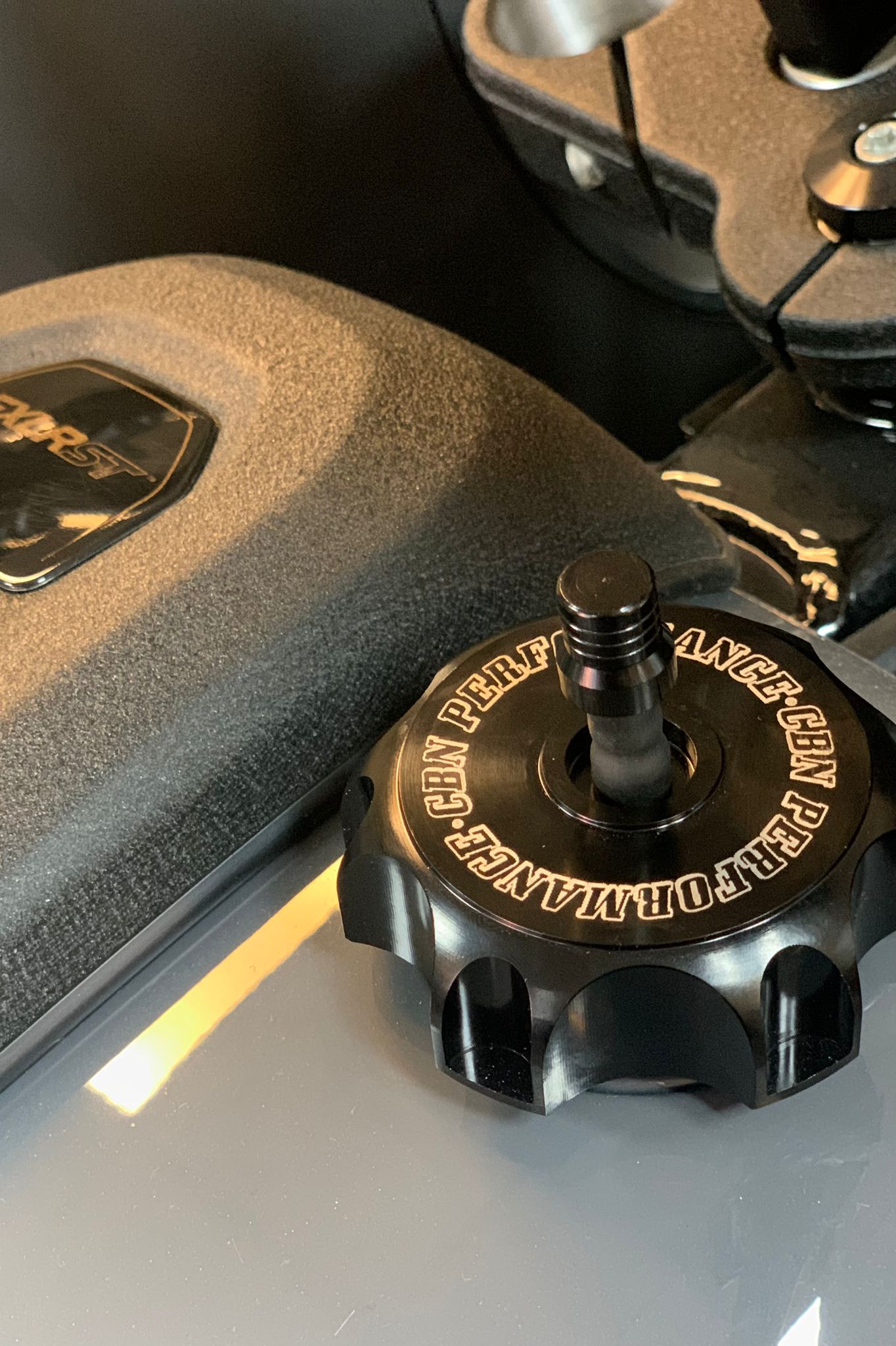 MX Style Gas Cap / Tank dop Customs By Nick